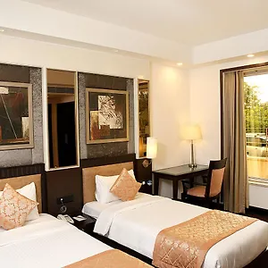 Inde Vista Woods Huda Centre, **** Gurgaon