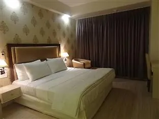 Manyaa Hotel Gurgaon 3*,