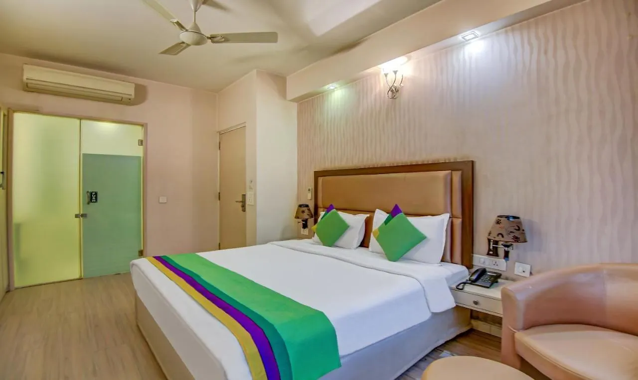 Manyaa Hotel Gurgaon 3*,  India