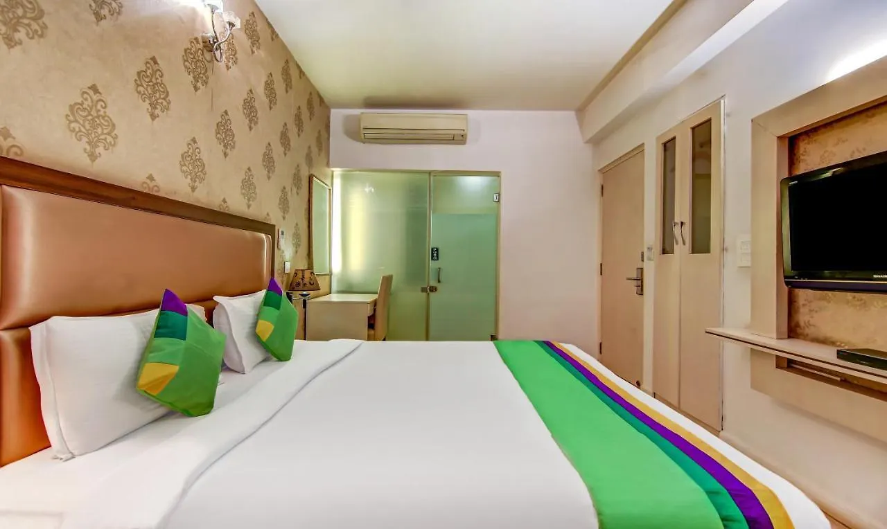 Manyaa Hotel Gurgaon